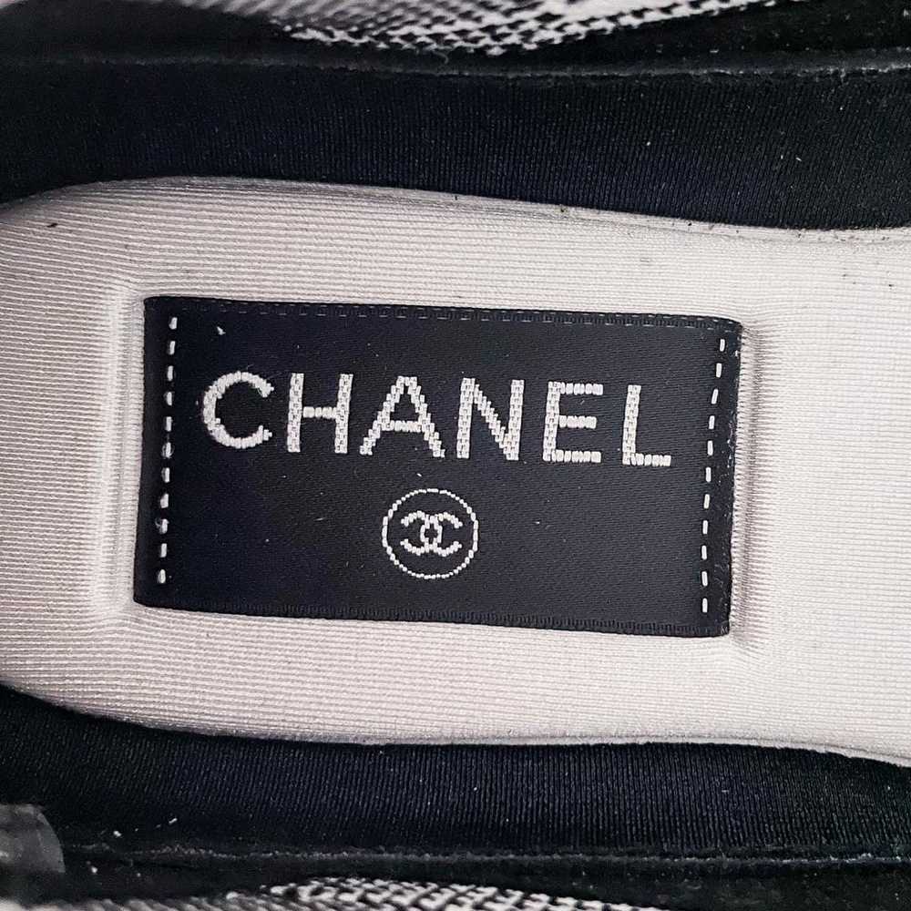 Chanel Leather trainers - image 7