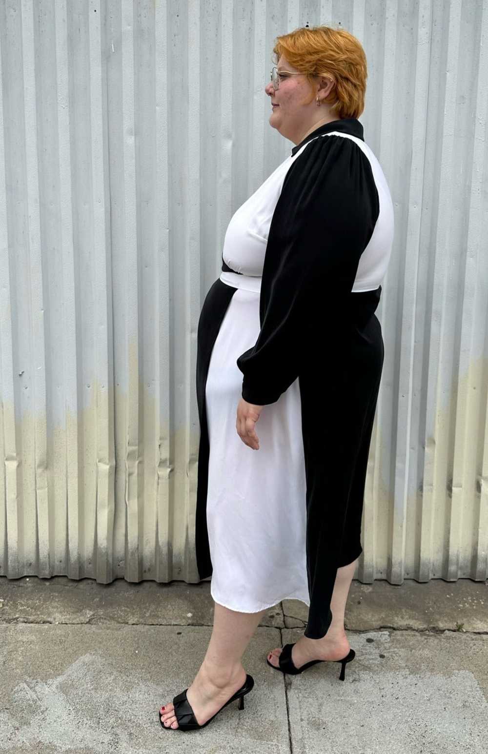 Eloquii Black & White Collared Wrap Dress, Size 22 - image 2