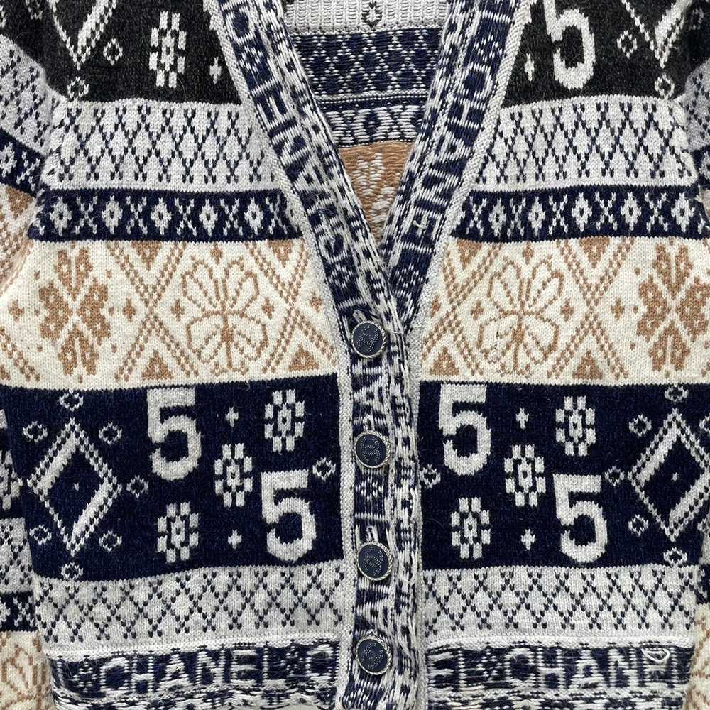 Chanel × Luxury × Vintage Chanel No 5 Cashmere Sh… - image 2