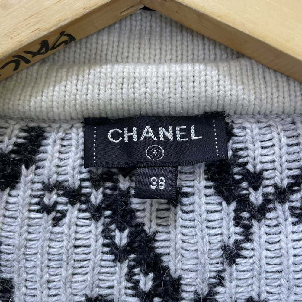 Chanel × Luxury × Vintage Chanel No 5 Cashmere Sh… - image 5