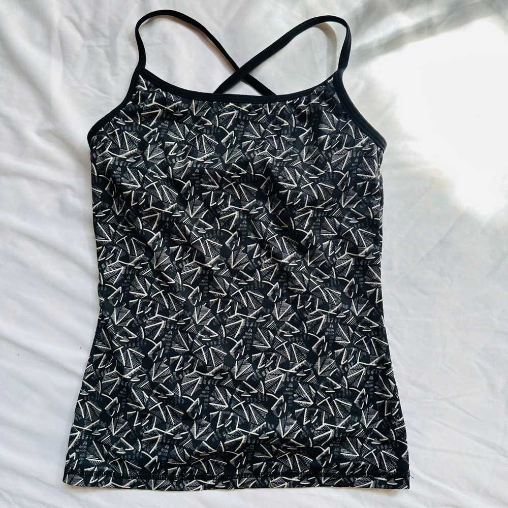 Other Low Eight Tank Top Built in Bra Active Wear… - image 1