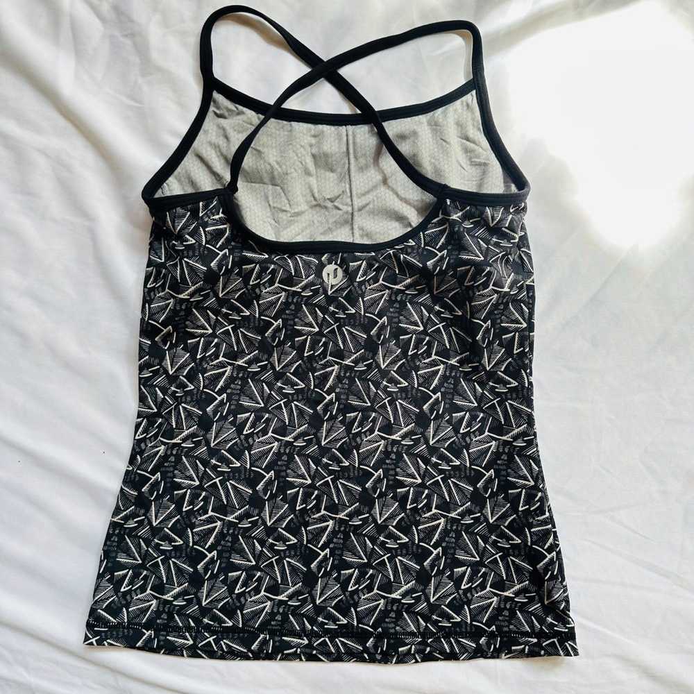 Other Low Eight Tank Top Built in Bra Active Wear… - image 4