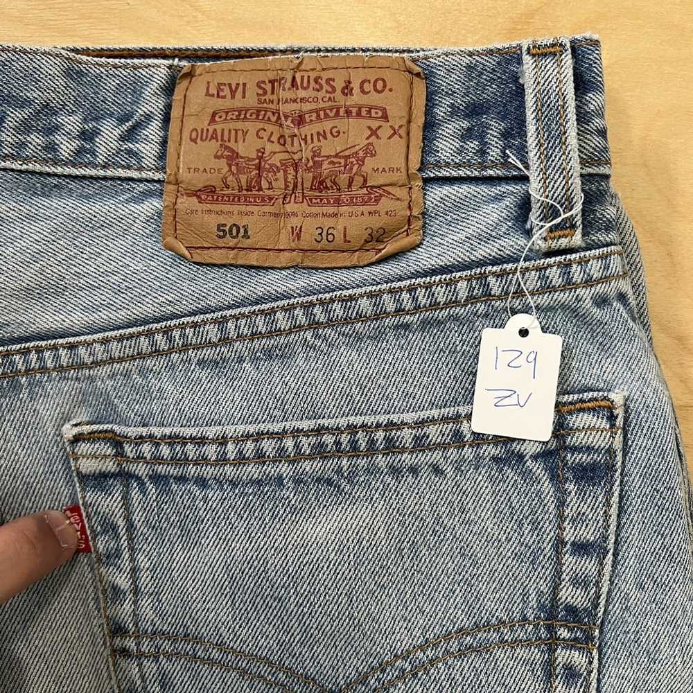 Levi's × Vintage Vintage Levis 501 Jeans 35x31 Bl… - image 9