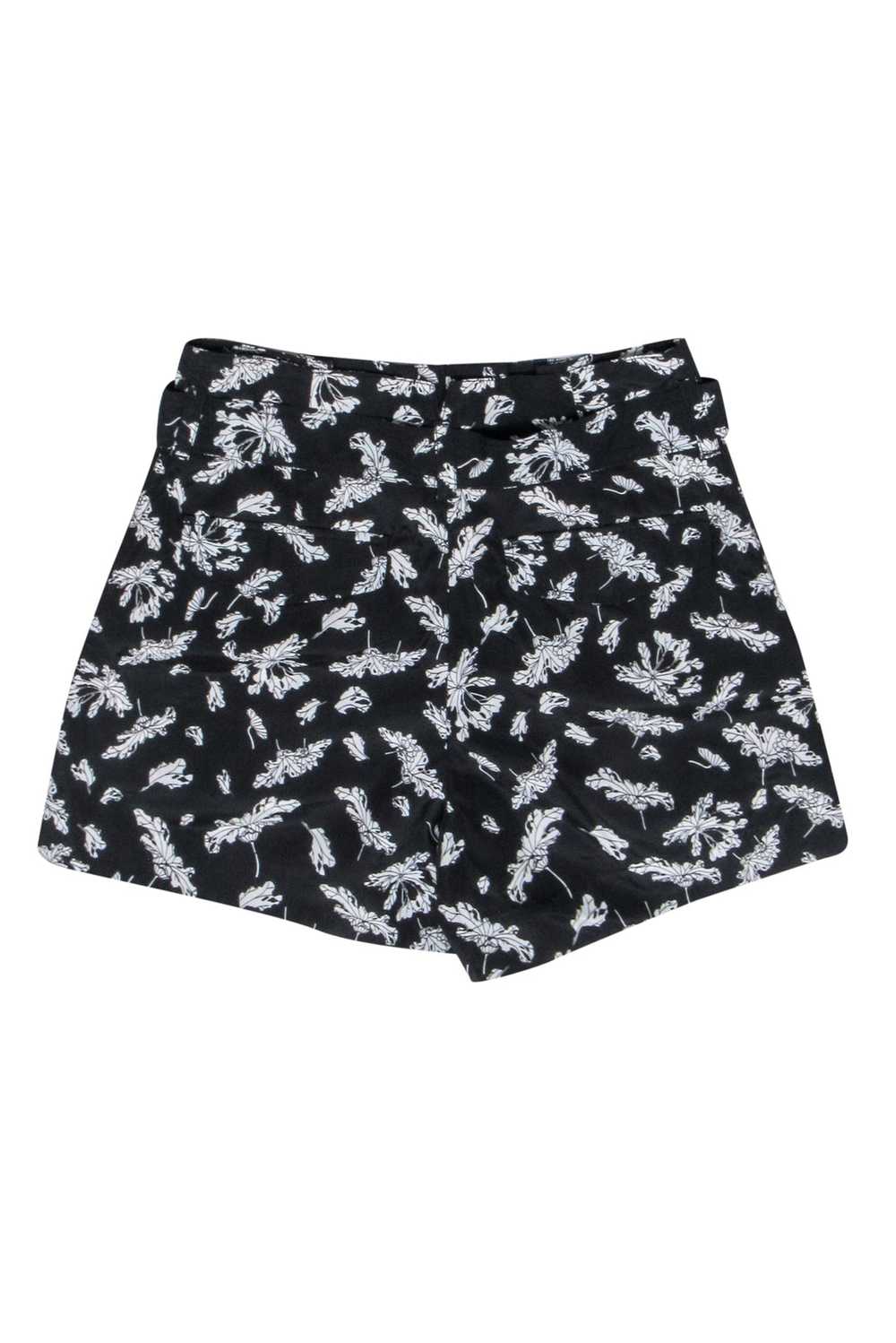 Rag & Bone - Black & White Floral Belted Shorts S… - image 2