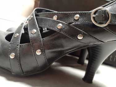 Vintage attention high heels Jassi size 9 black f… - image 1