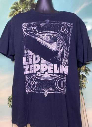 Vintage 2011 Mythgem Led Zeppelin T-shirt
