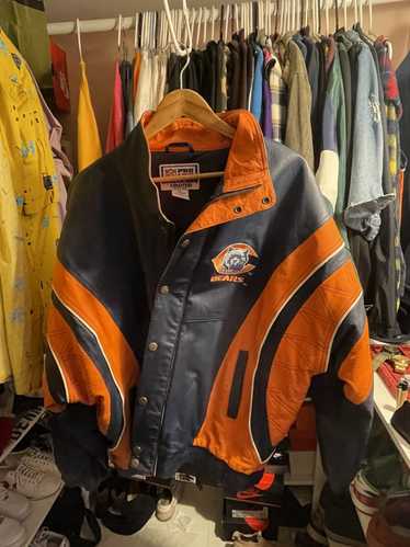 NFL Michigan Wolverines Mens Hooded 90's Nylon Vintage Starter Jacket –  American Vintage Clothing Co.