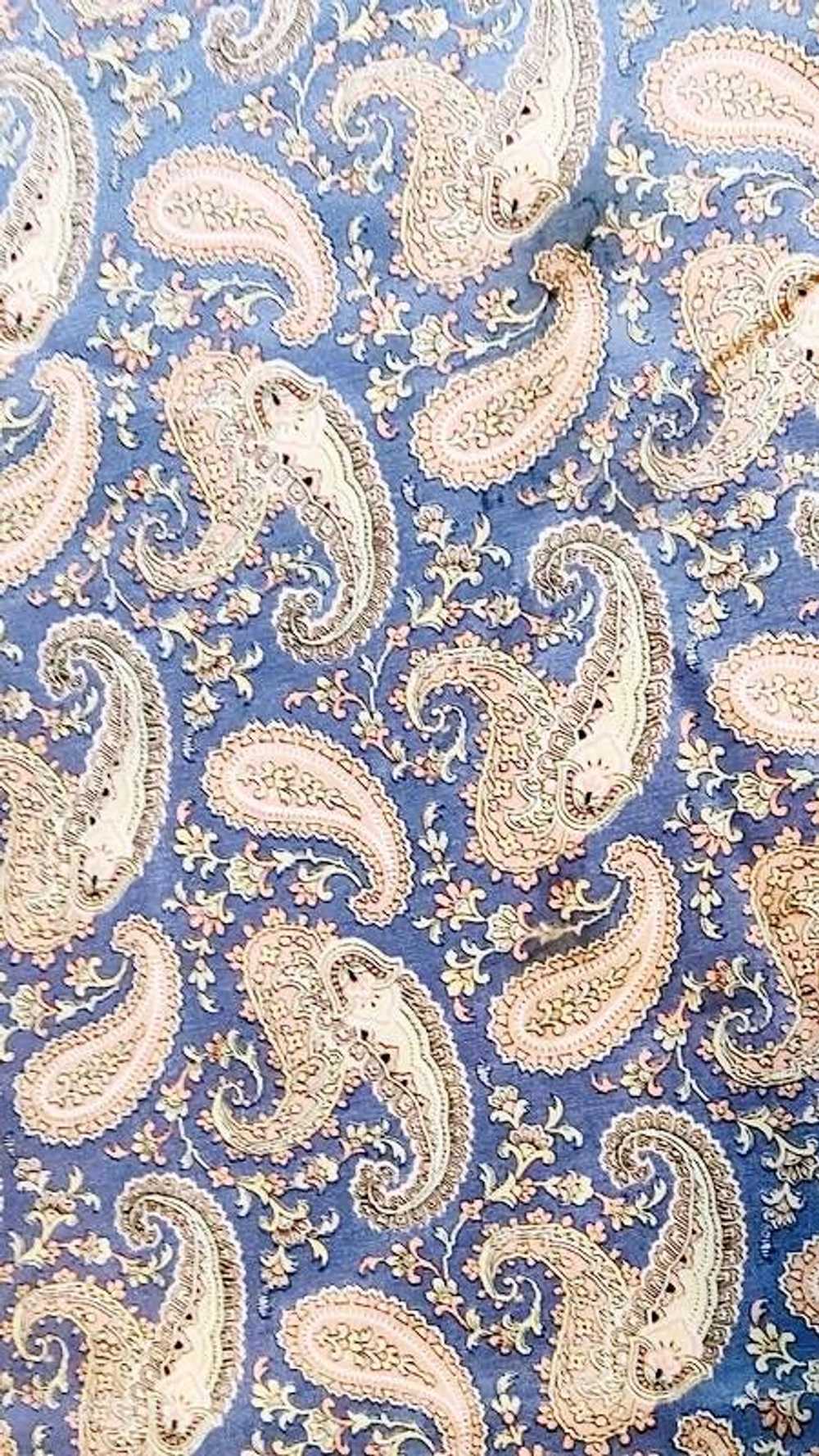 True Vintage 1940s Dusty Blue And Peach Paisley R… - image 1