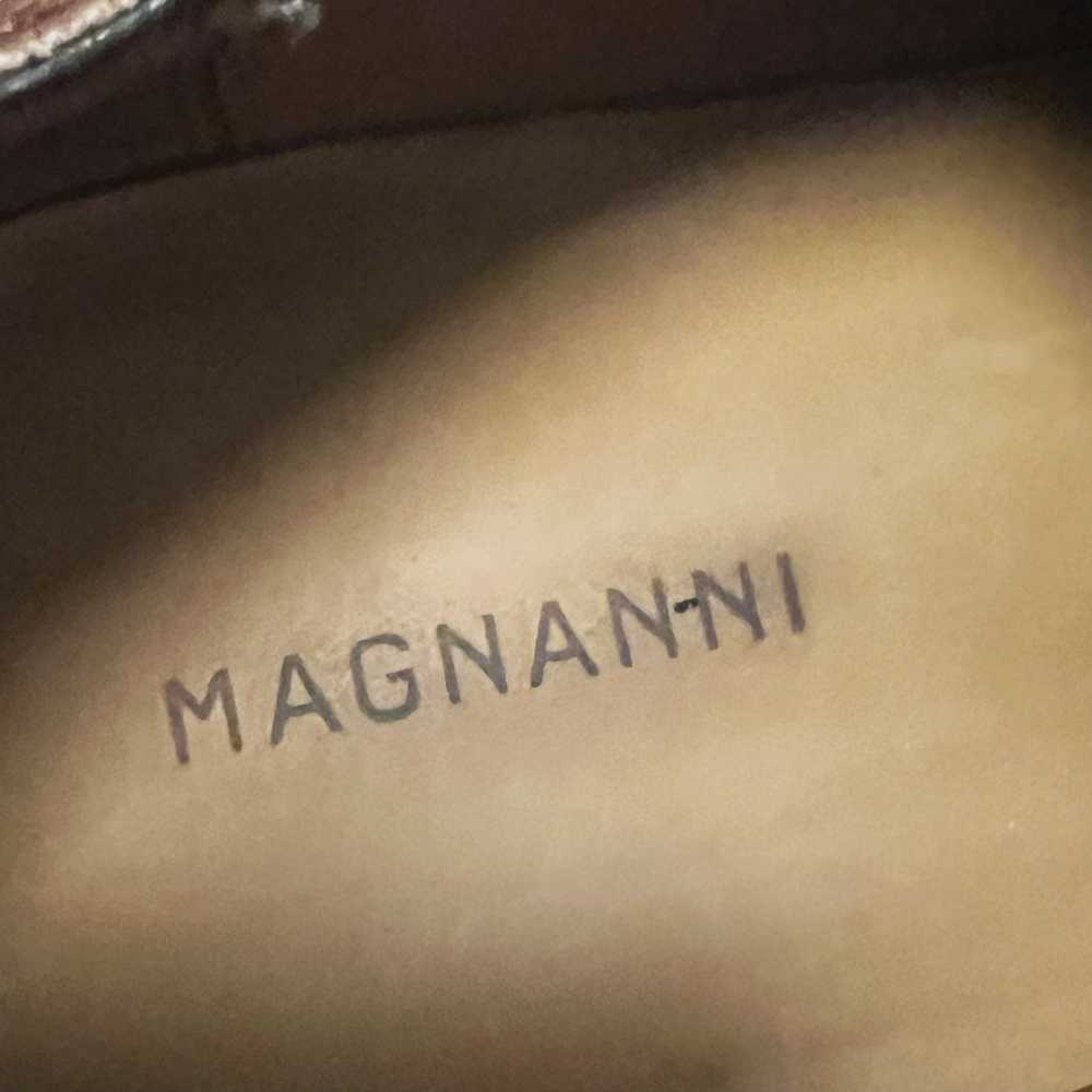 Magnanni $399 MAGNANNI Men's Brown Leather Derby - image 7