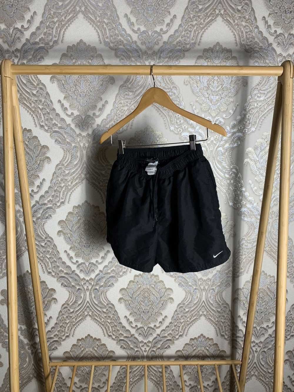 Nike × Streetwear × Vintage Vintage Nike Shorts D… - image 1