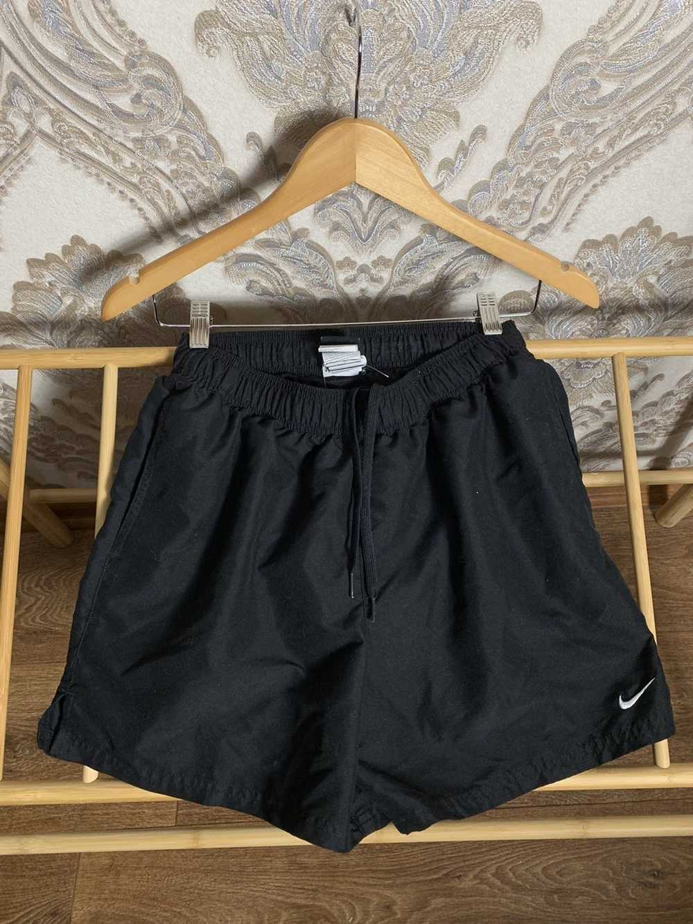 Nike × Streetwear × Vintage Vintage Nike Shorts D… - image 3