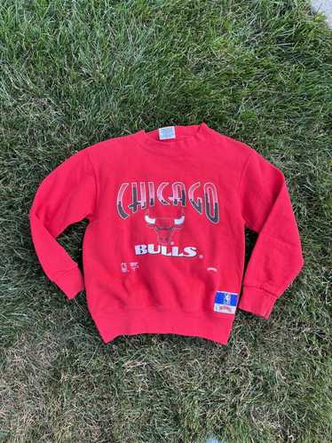 Vintage Nutmeg Mills Chicago Bulls Crewneck Sweater Size Large