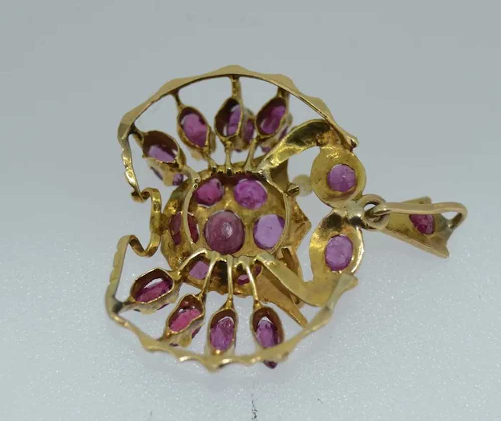 Antique 14K Yellow Gold and Ruby Crab Pendant - image 7