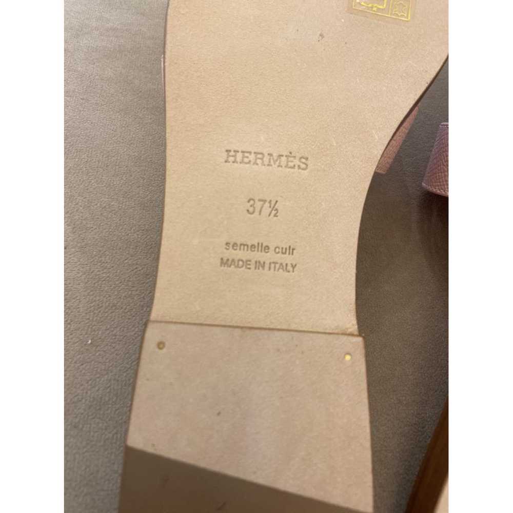 Hermès Oran leather flip flops - image 9