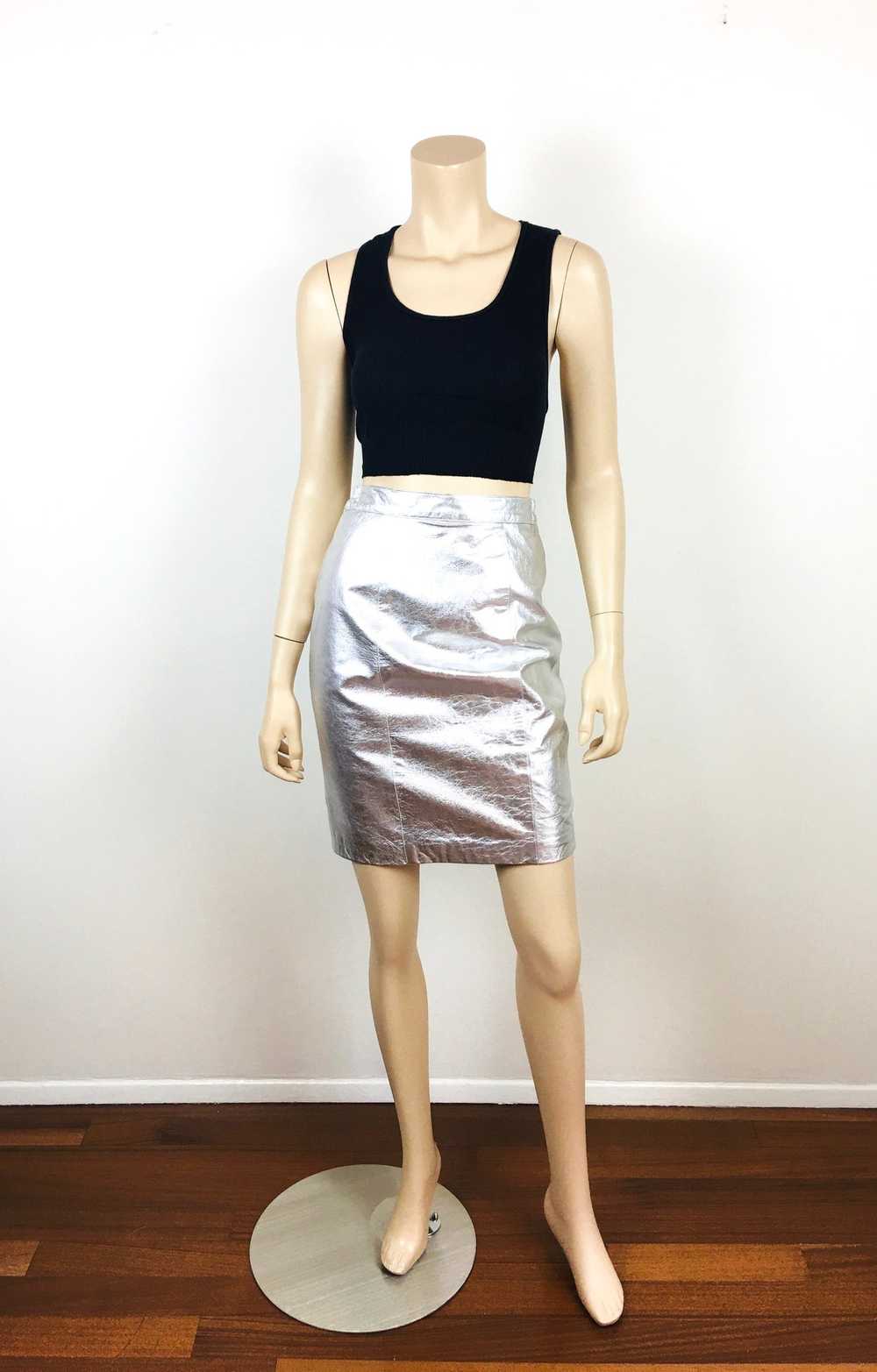 Vintage 1980s Silver Metallic Lame Leather Skirt - image 2