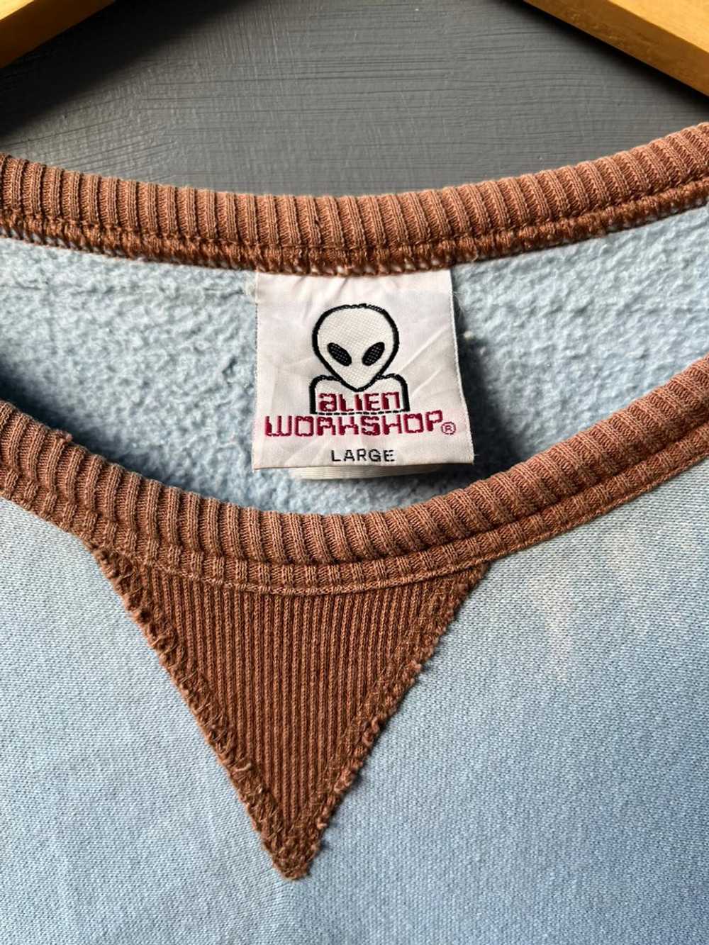 Vintage Alien Workshop Sweatshirt - image 5