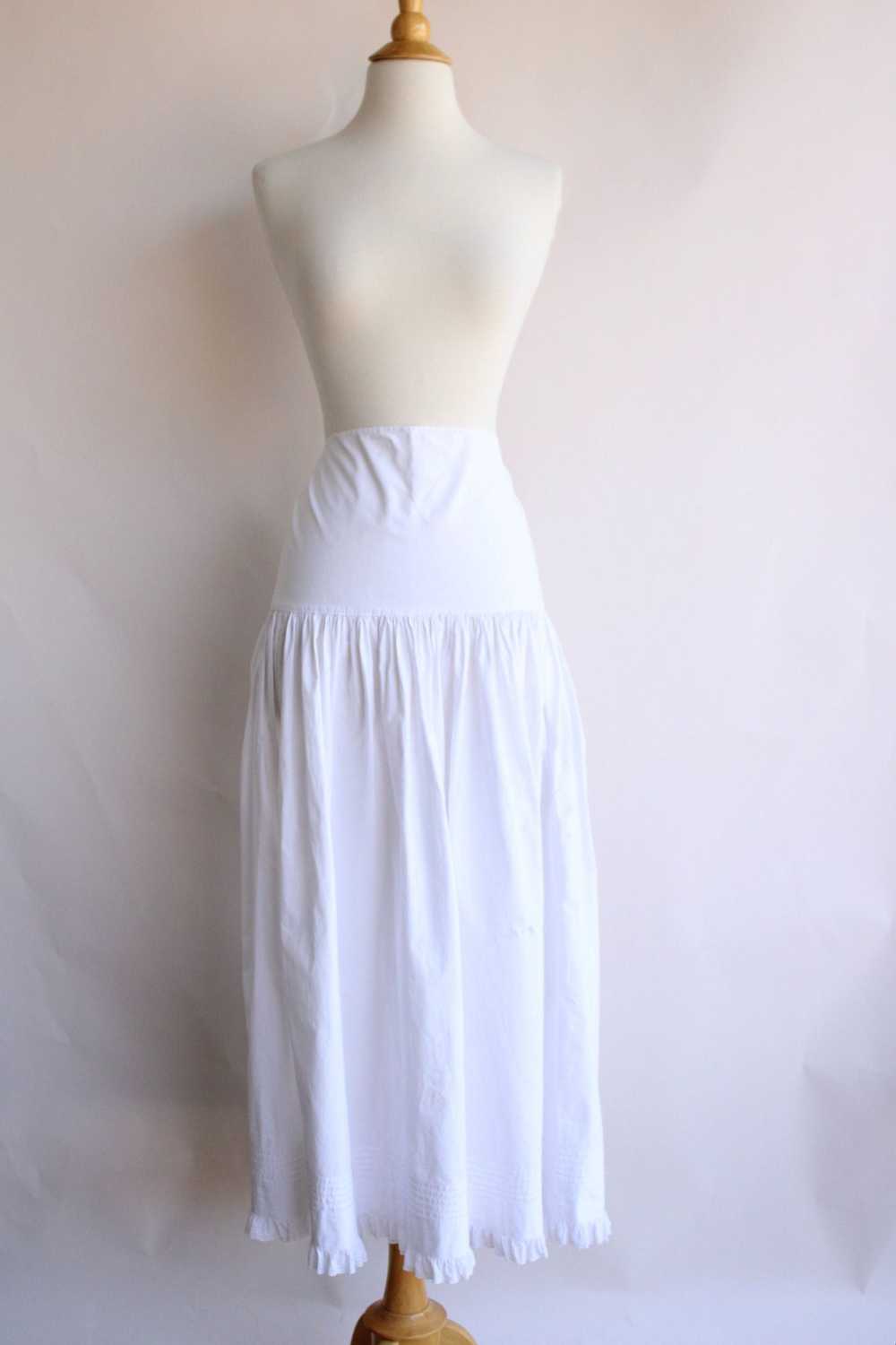 Antique 1900s White Cotton Petticoat - image 1