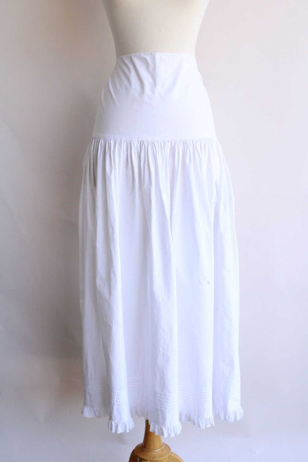 Antique 1900s White Cotton Petticoat - image 2