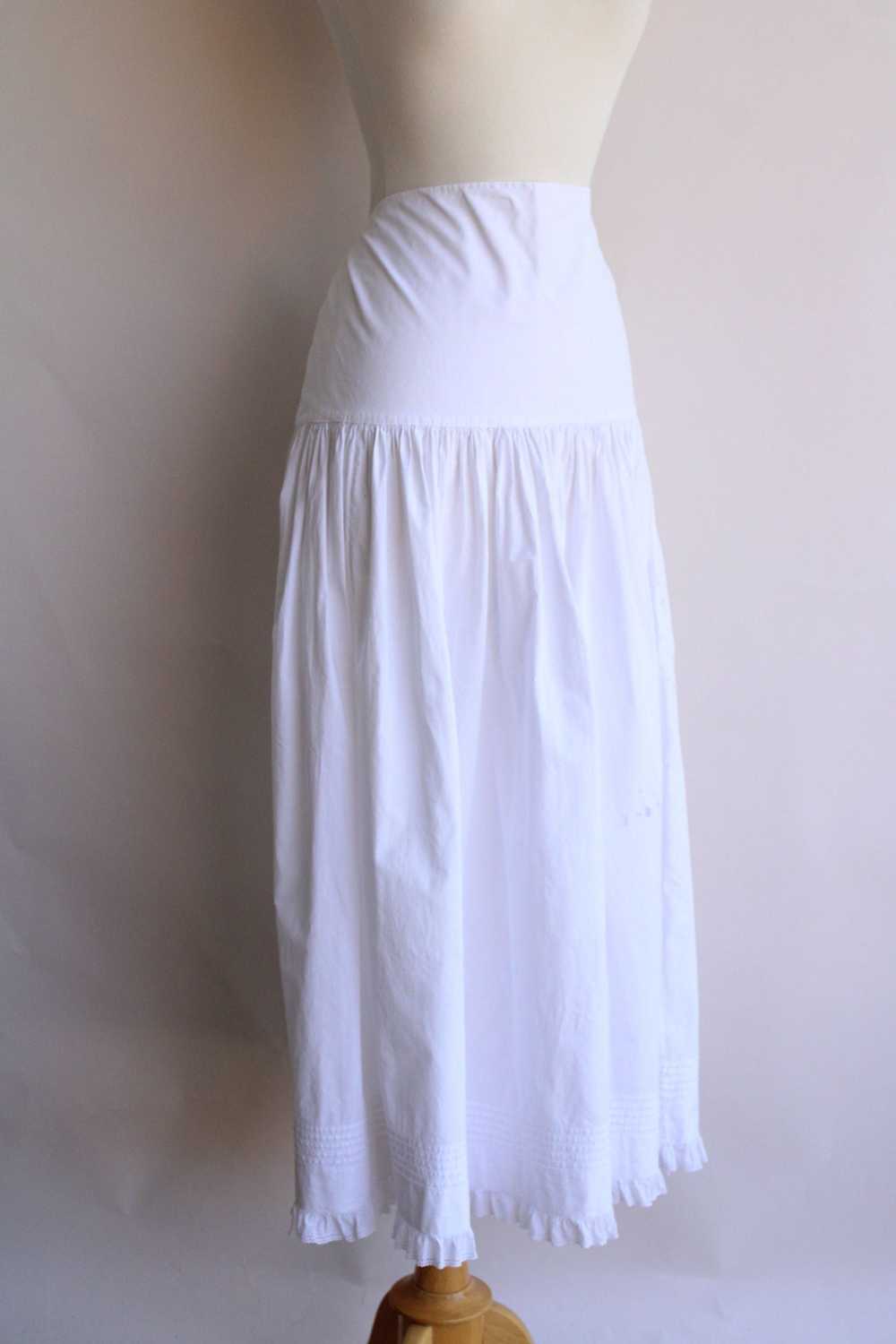 Antique 1900s White Cotton Petticoat - image 7