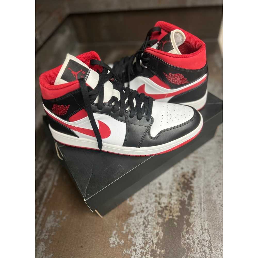 Nike Jordan 1 Mid Gym Red Black White Used Size 1… - image 4