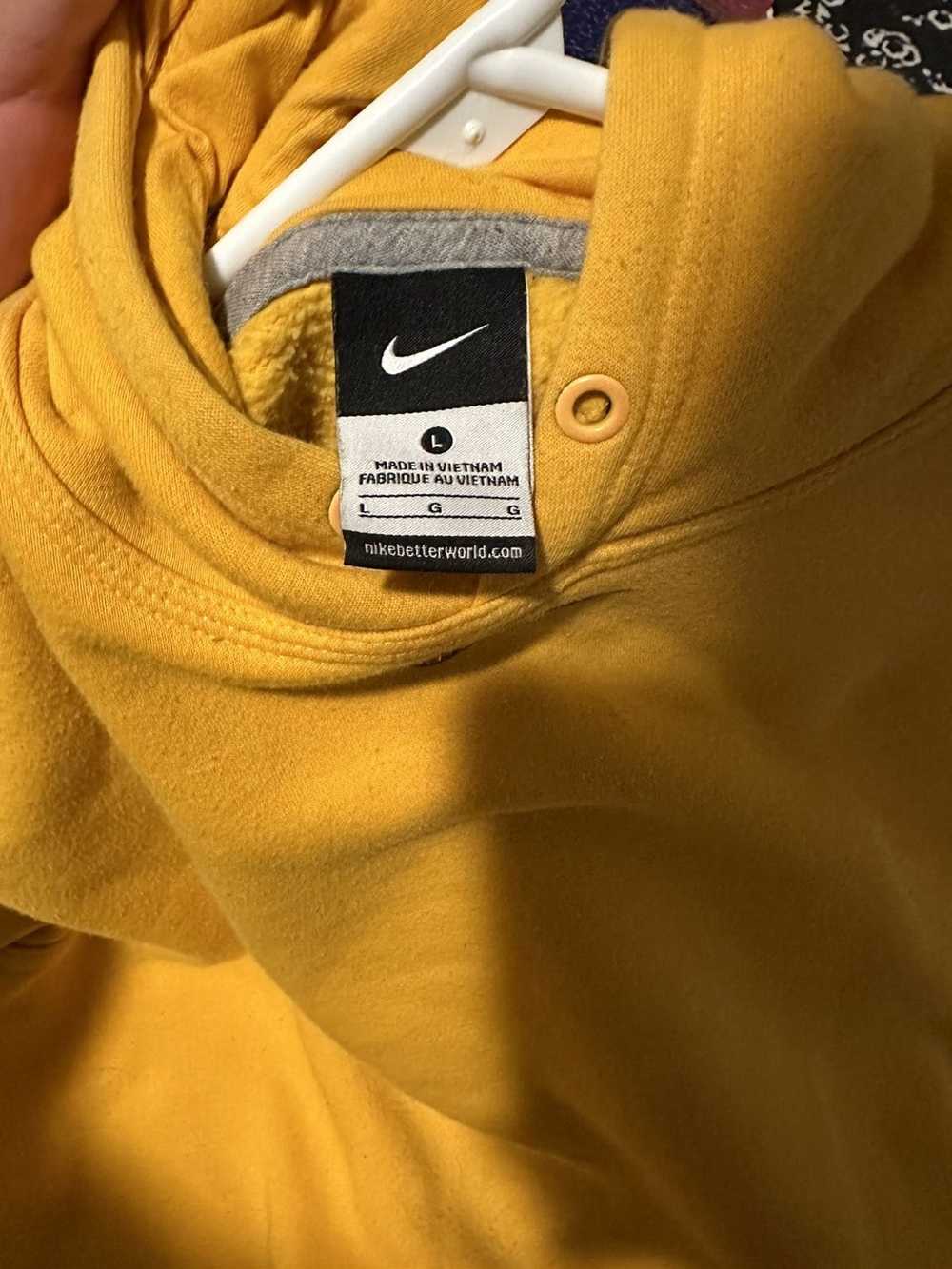 Nike Nike Center Swoosh Hoodie - image 3