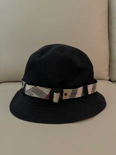 Burberry Burberry Black Bucket hat