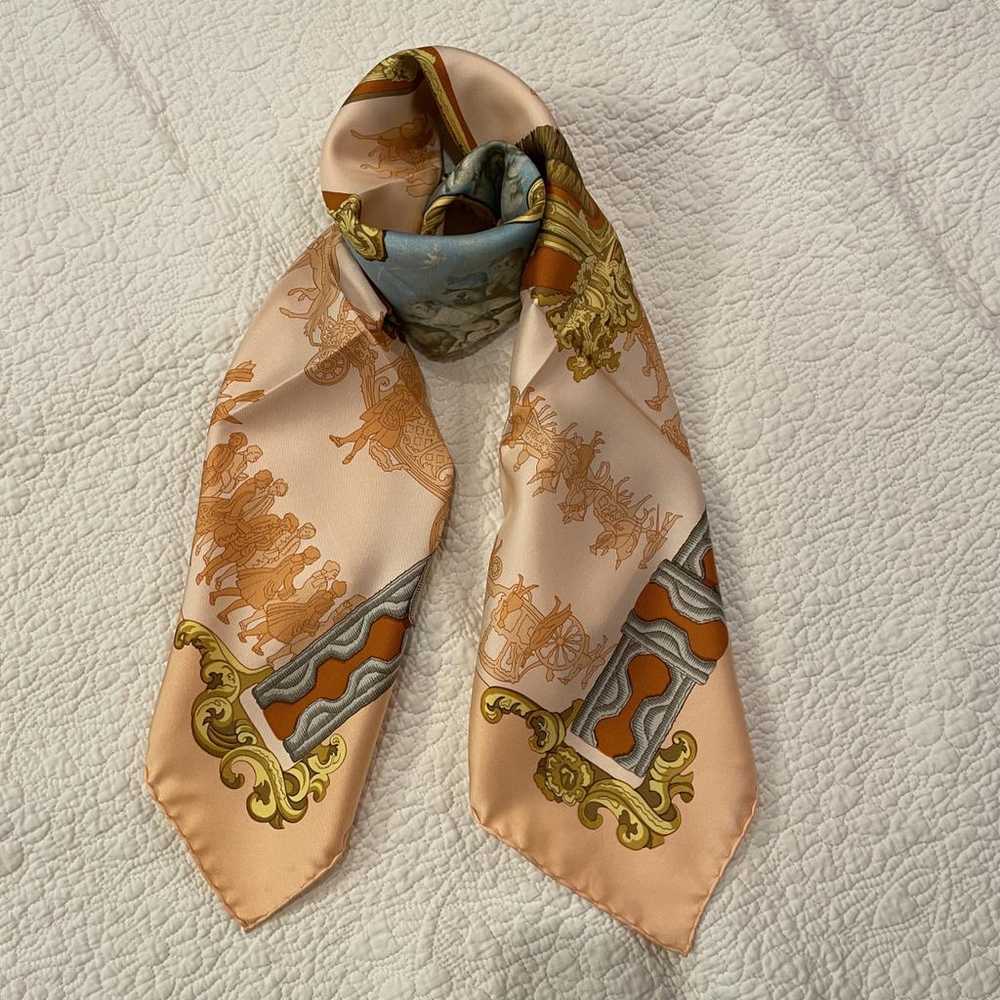 Hermès Châle 140 silk scarf - image 6