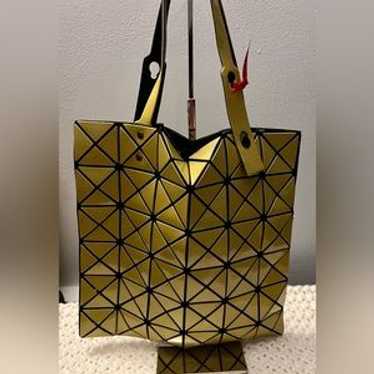 Issey miyake baobao prism - Gem