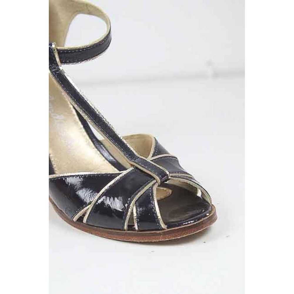 Petite Mendigote Leather sandal - image 4