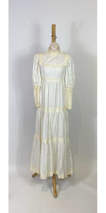 1970s White Cotton Prairie Dress with Crochet Slee