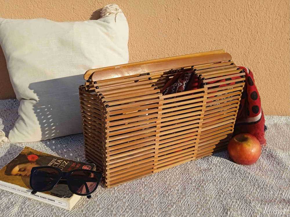 wooden handbag - Openwork handbag, made entirely … - image 5