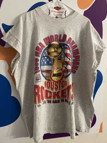 Rockets 1995 Forged in Gold Championship Tee (Black) – Vintage Houston