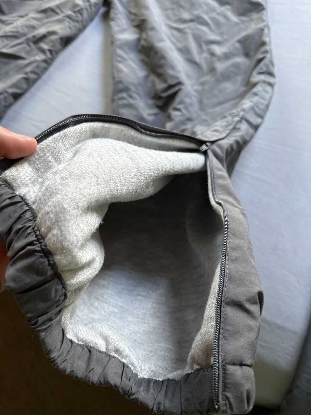 Generic Jogger Sweatpants w Zipper Ankle Basic Es… - image 4
