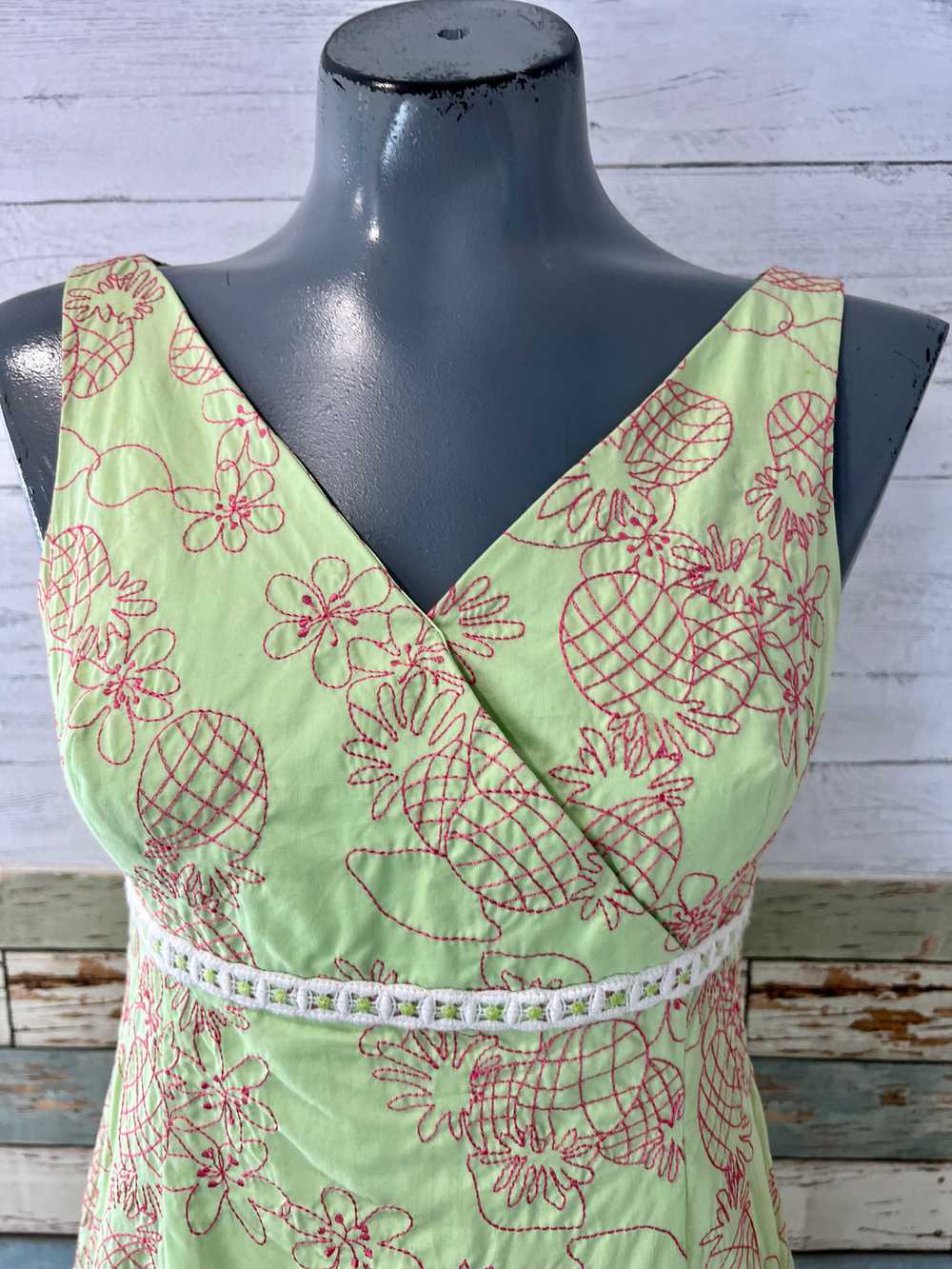 90’s Mint & Pink Pineapple Embroidery Print Non S… - image 3