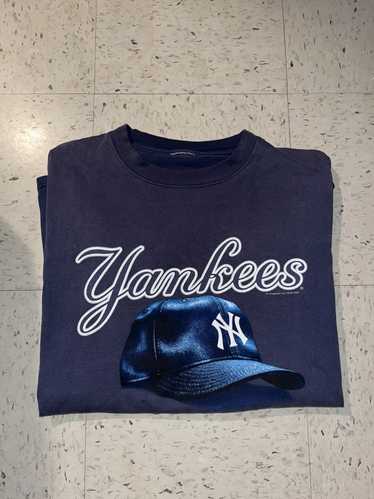 This Girl Loves Her New York Sports Teams Logo Yankees x Mets x Buffalo  Bills Heart Diamond 2023 Shirt - Limotees