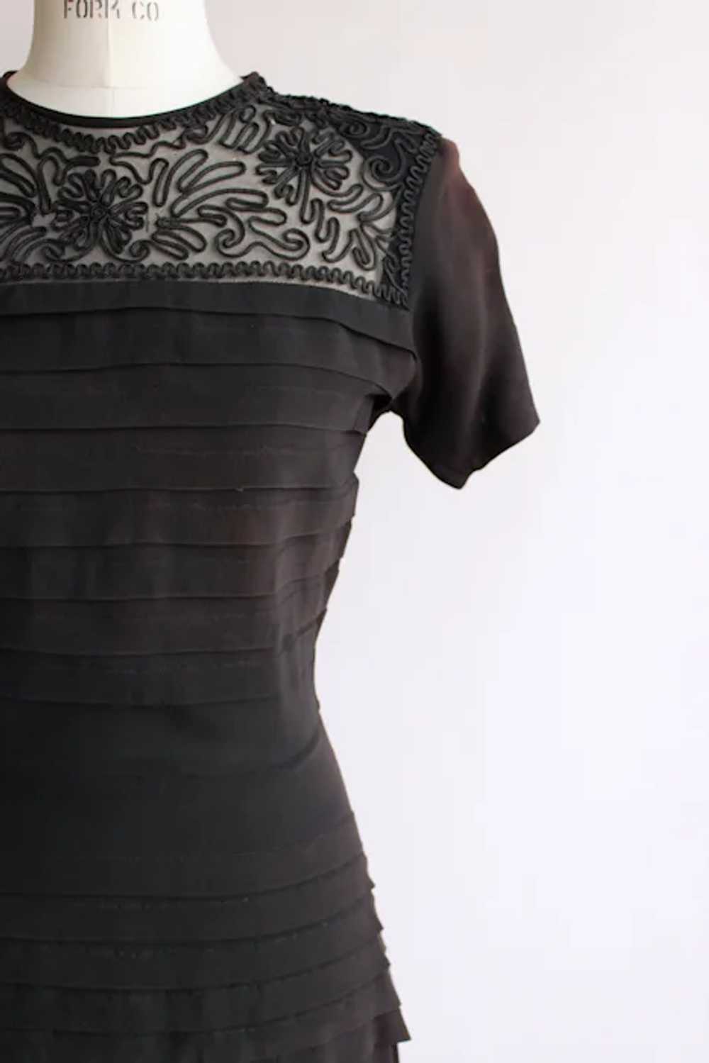 Vintage 1940s Dress / Black Rayon Dress With Sout… - image 11