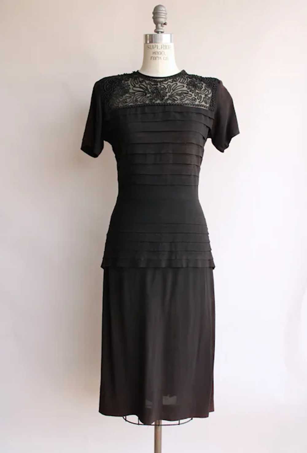 Vintage 1940s Dress / Black Rayon Dress With Sout… - image 12