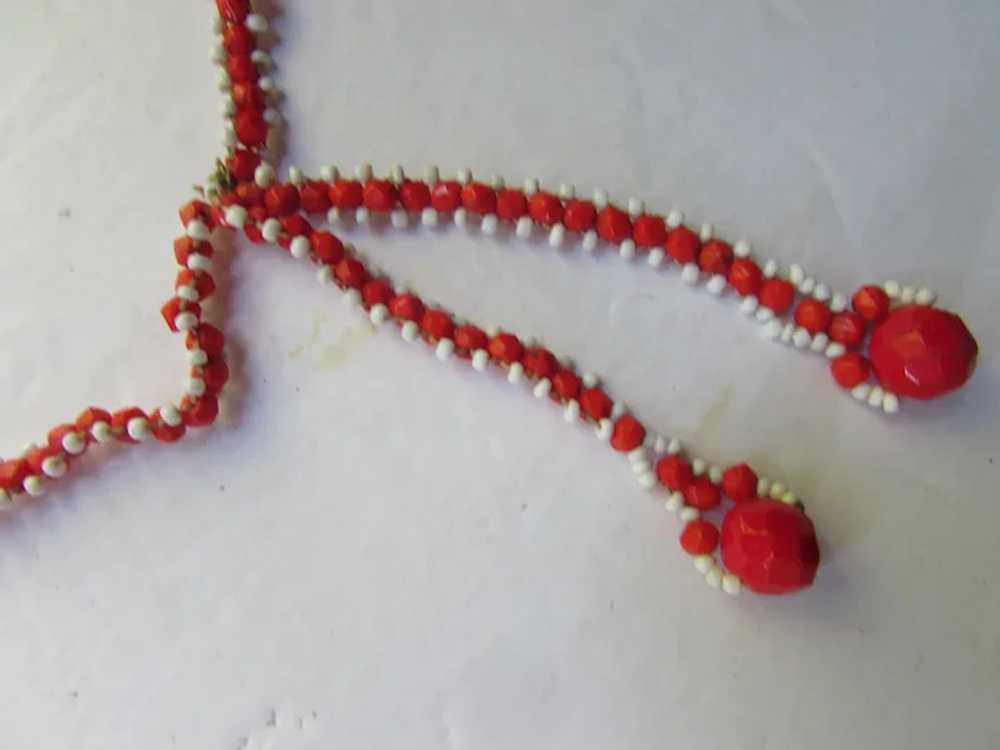 SALE 1920 Era Satoire Beaded Necklace Red White H… - image 3