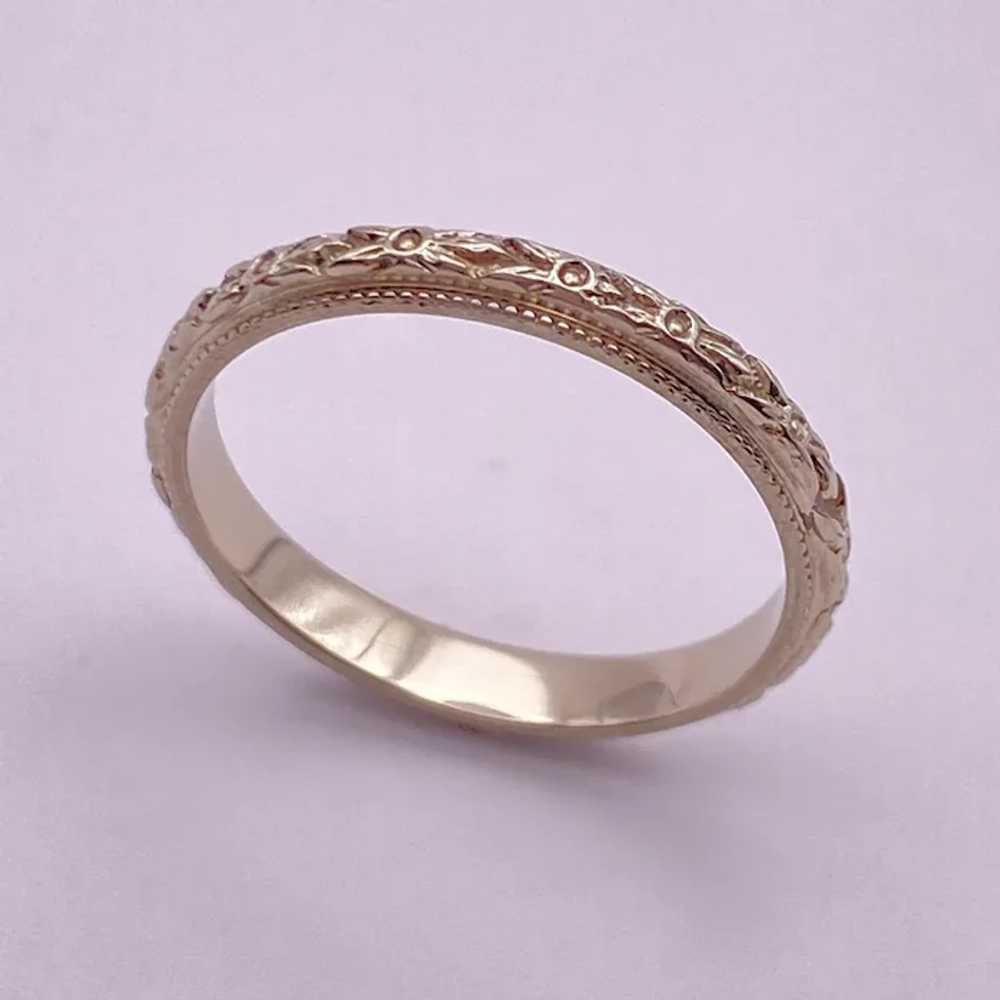 Vintage Floral Wedding or Stack Band Ring 18K Whi… - image 2