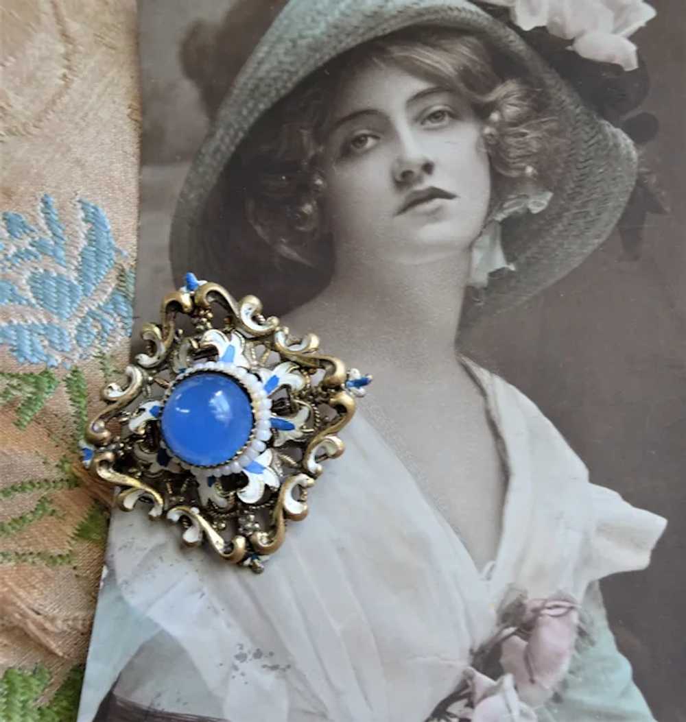 BEAUTIFUL  Antique Brooch, Blue Art Glass with Bl… - image 2