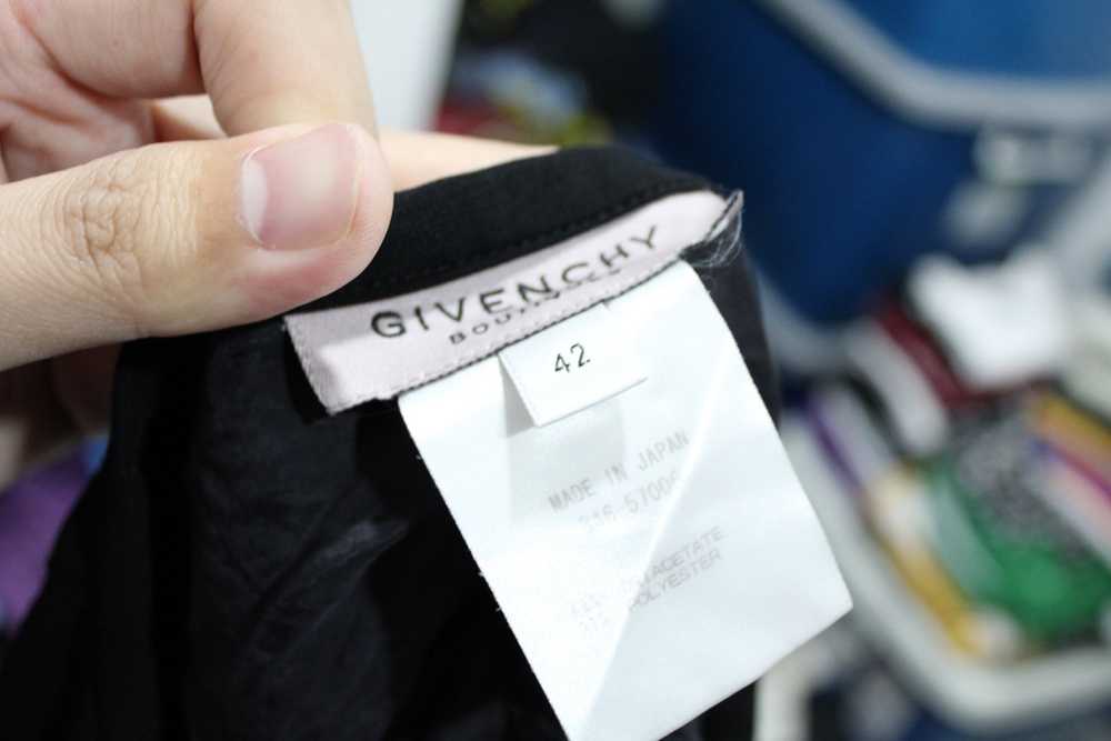 Avant Garde × Givenchy × Luxury Givenchy Boutique… - image 7