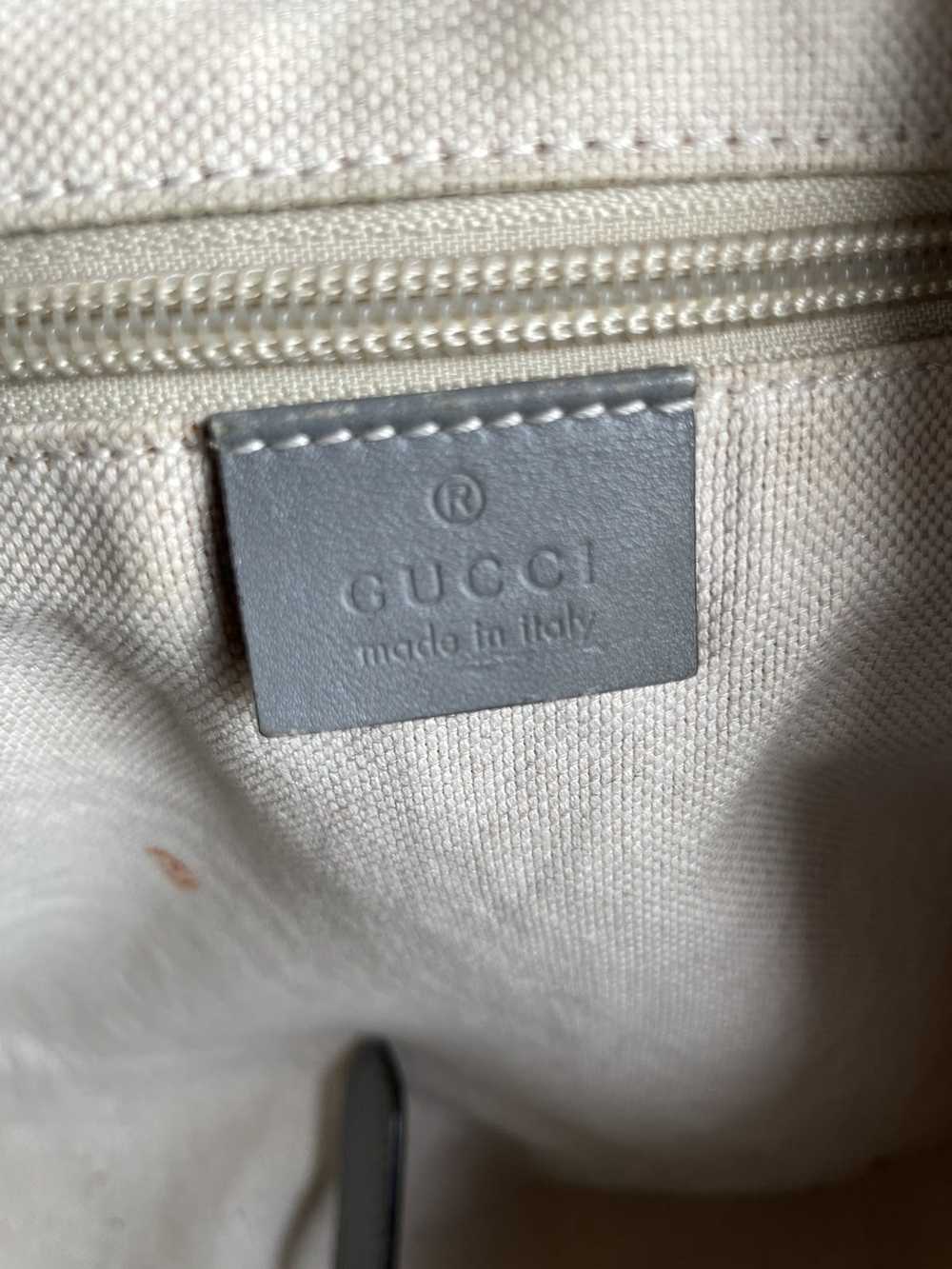 Gucci Gucci GG Supreme Monogram Medium Zippered T… - image 9
