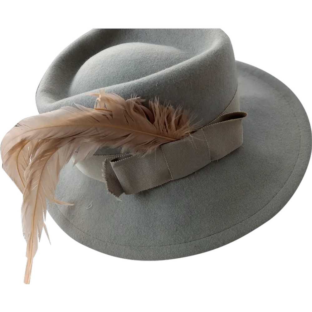 Vintage Gray Wool Feathered Hat 1970s does 1940s - image 1