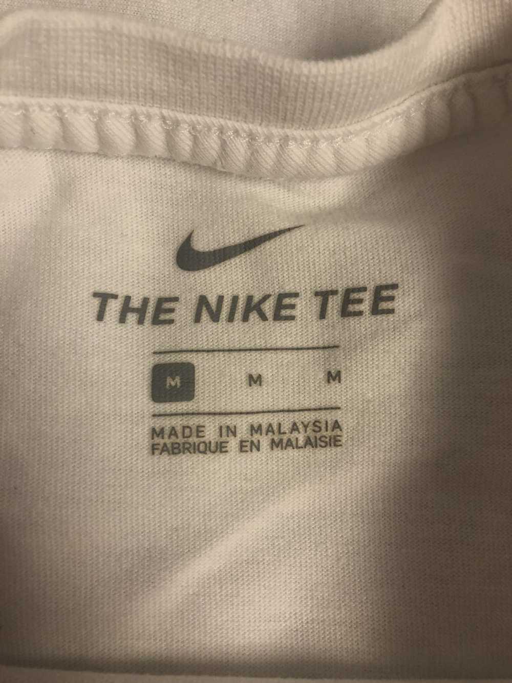 Nike × Streetwear NIKE RARE FLAGS OF THE WORLD CH… - image 4