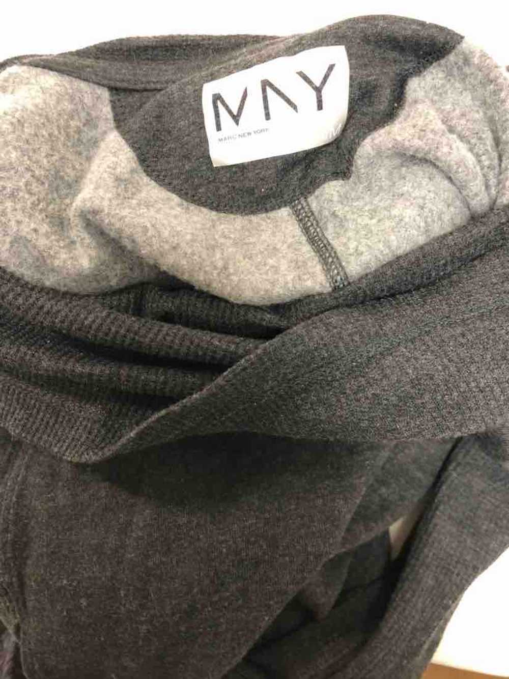 MNY Women Long Sleeve Sweater Gray M - image 3