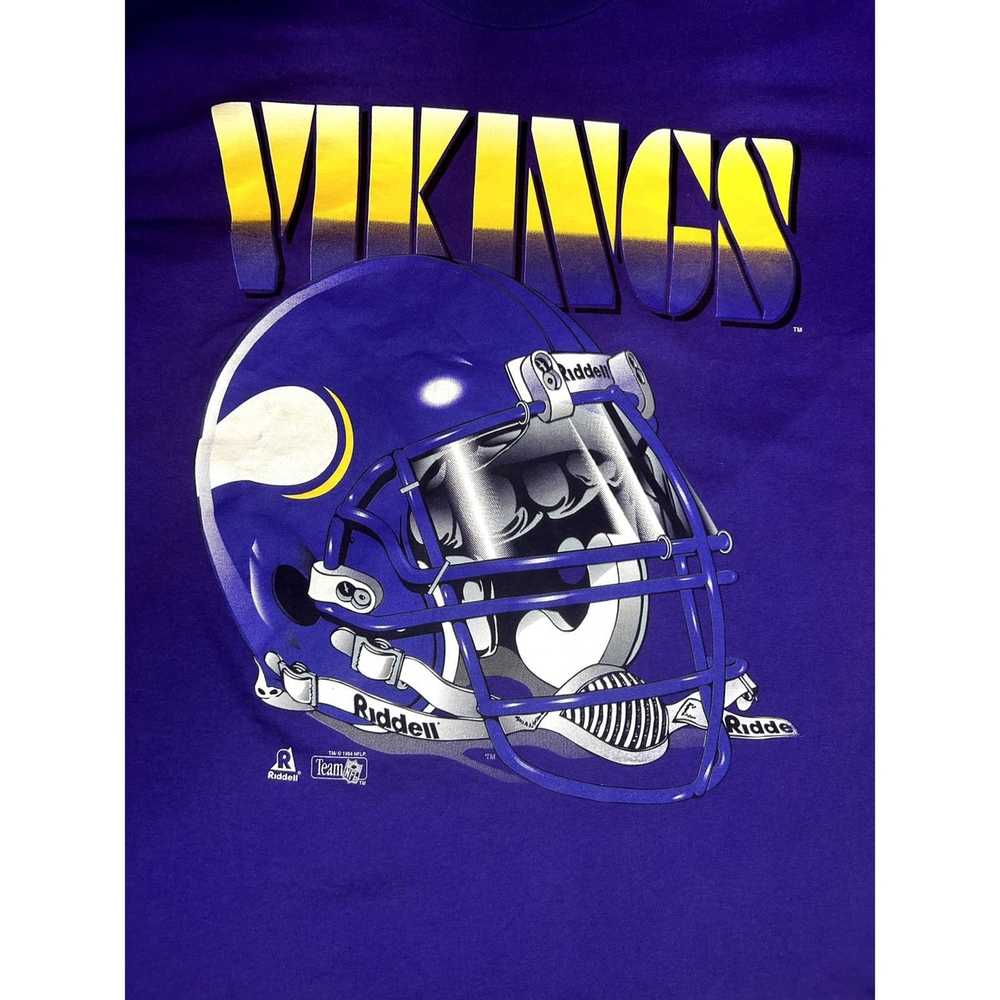 deadmansupplyco Vintage Football - Minnesota Vikings (White Vikings Wordmark) T-Shirt