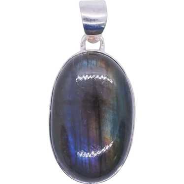 Pretty Oval Labradorite Sterling Silver Pendant