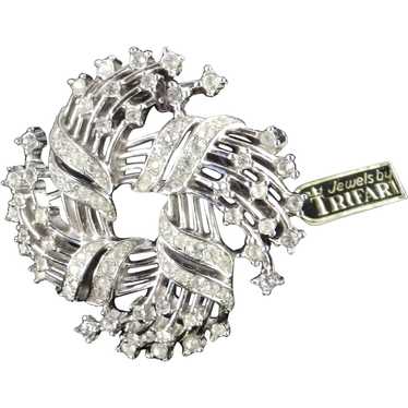 Trifari Rhinestone Shooting Star Comet Meteor Bro… - image 1