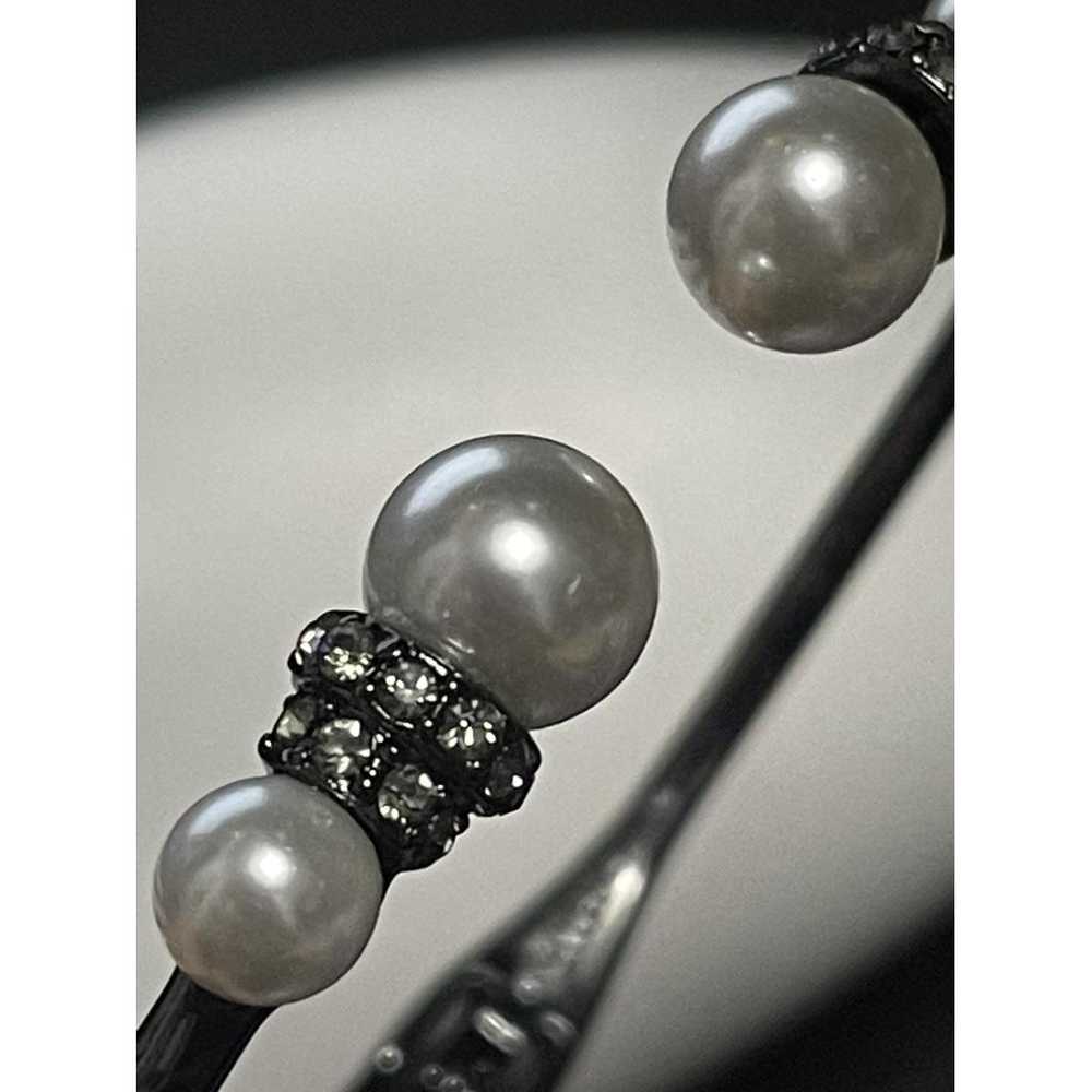 Givenchy Pearl bracelet - image 3