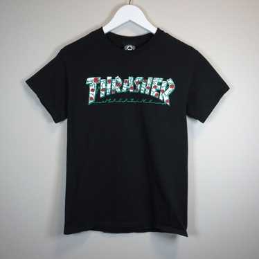 White thrasher shirt with sales roses